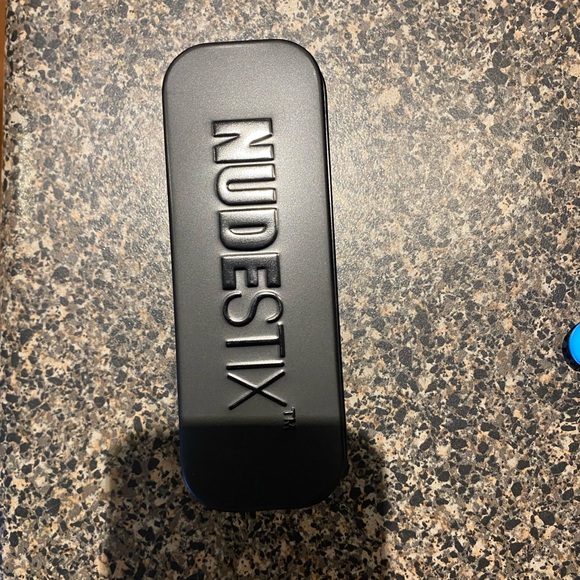 NIB Nudestix magnetic eye color in Fig - Picture 7 of 8